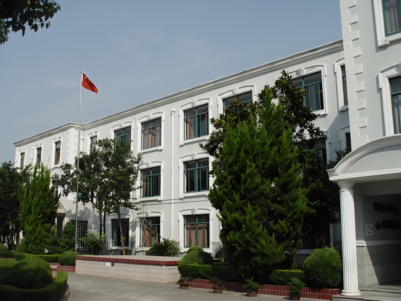 上海市虹口区外国语第一小学